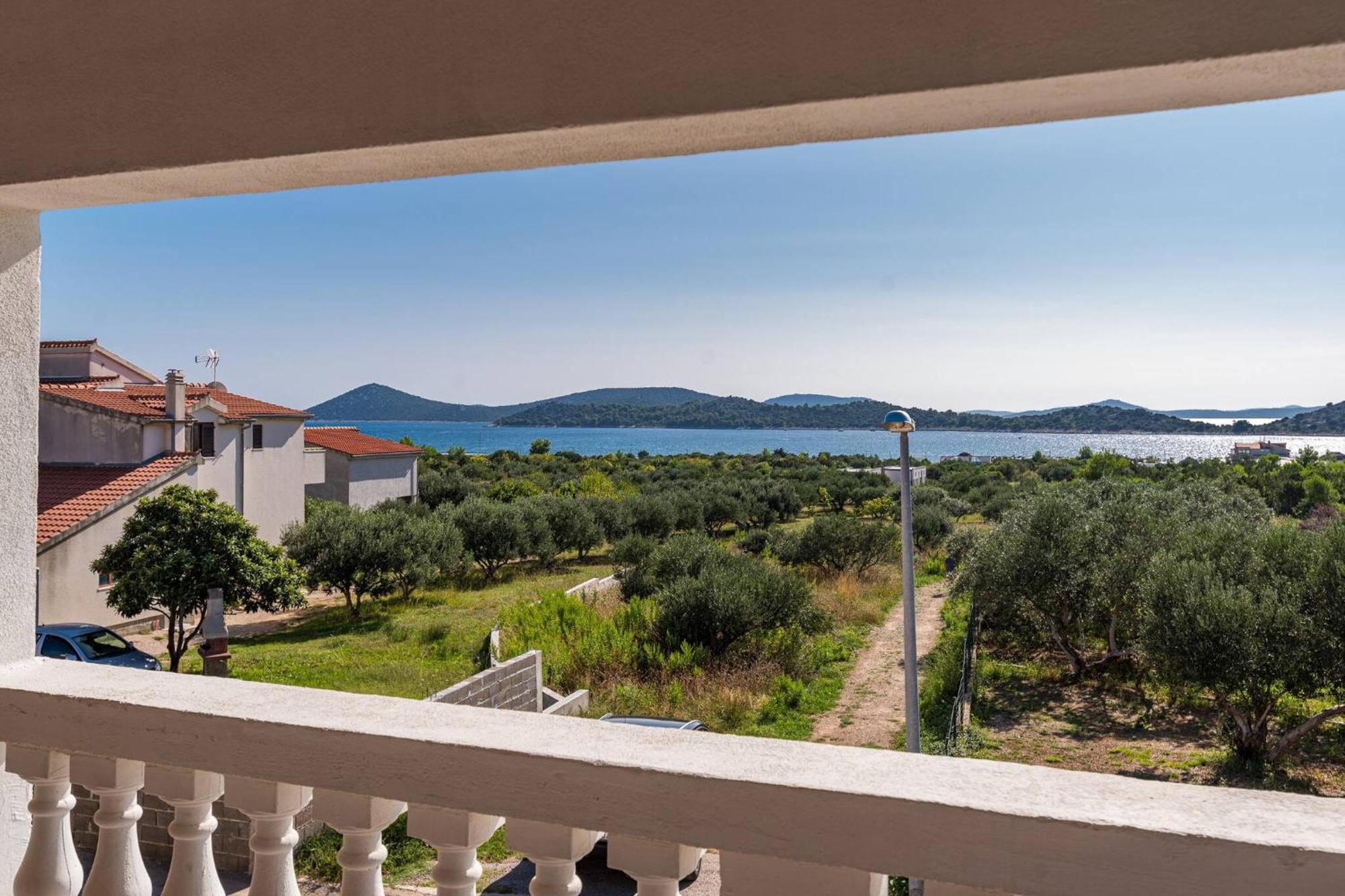 Apartment Lara Tribunj (Sibenik-Knin) Exterior foto
